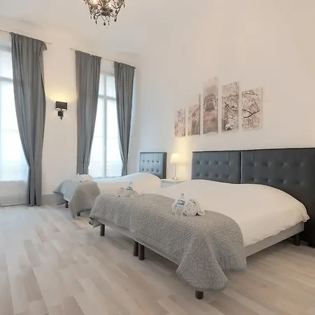 Apartment Michel Ange *